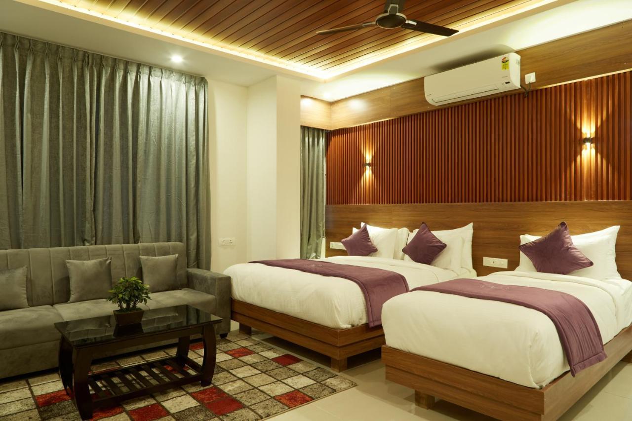 Vovo Premier Hotel بنغالور المظهر الخارجي الصورة