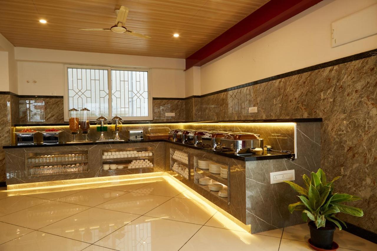 Vovo Premier Hotel بنغالور المظهر الخارجي الصورة
